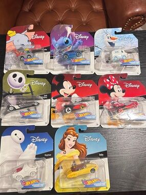 Disney Hot Wheels Character Cars Collection – 8 Cars Set – New in Package